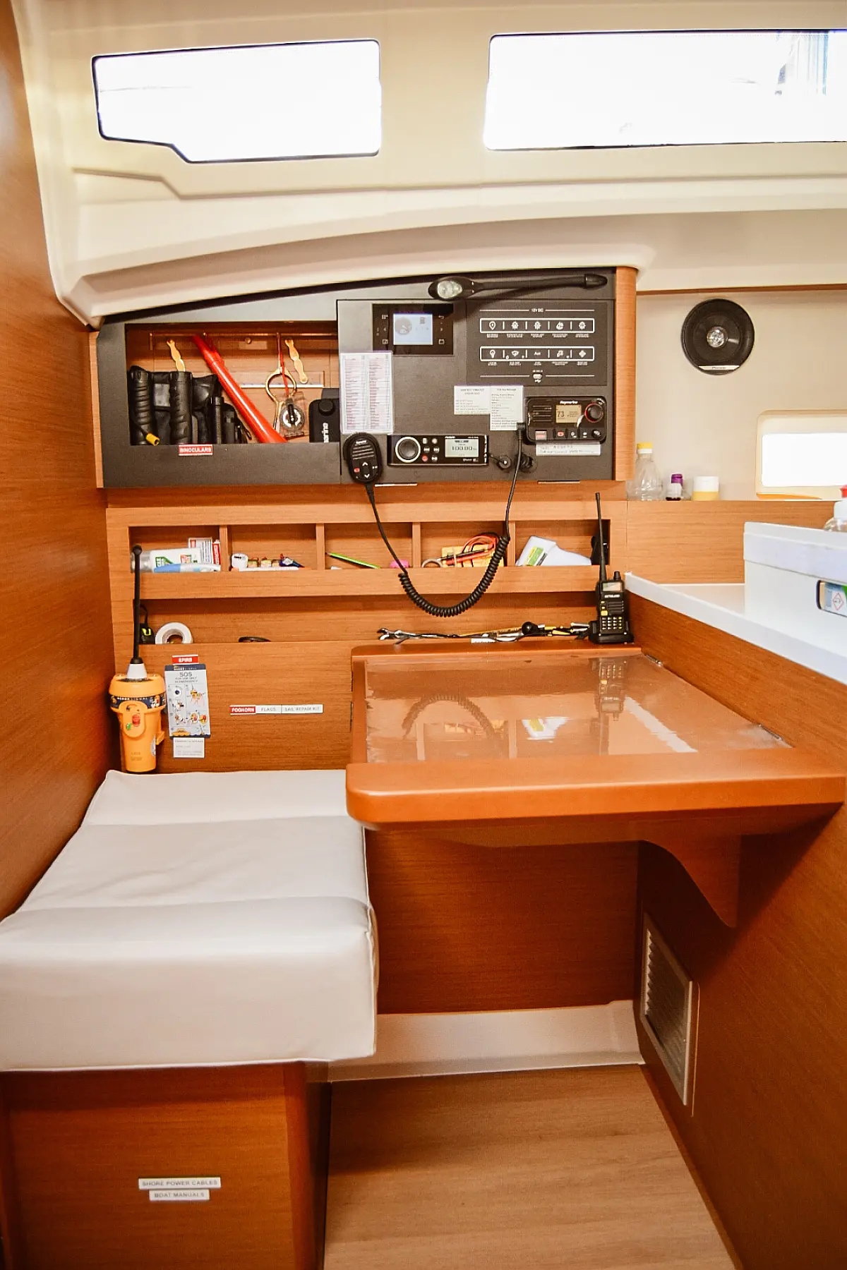 Sun Odyssey 410 (ID=10580) - фото 11