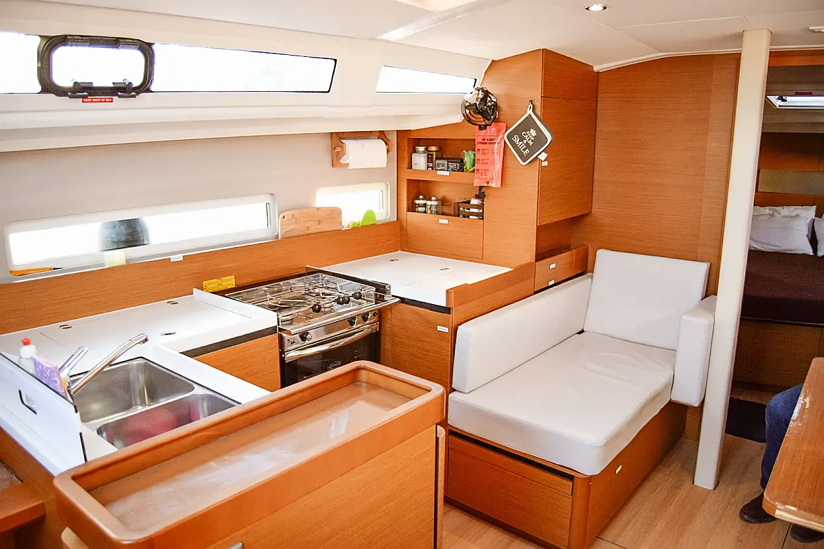 Sun Odyssey 410 (ID=10580) - фото 13