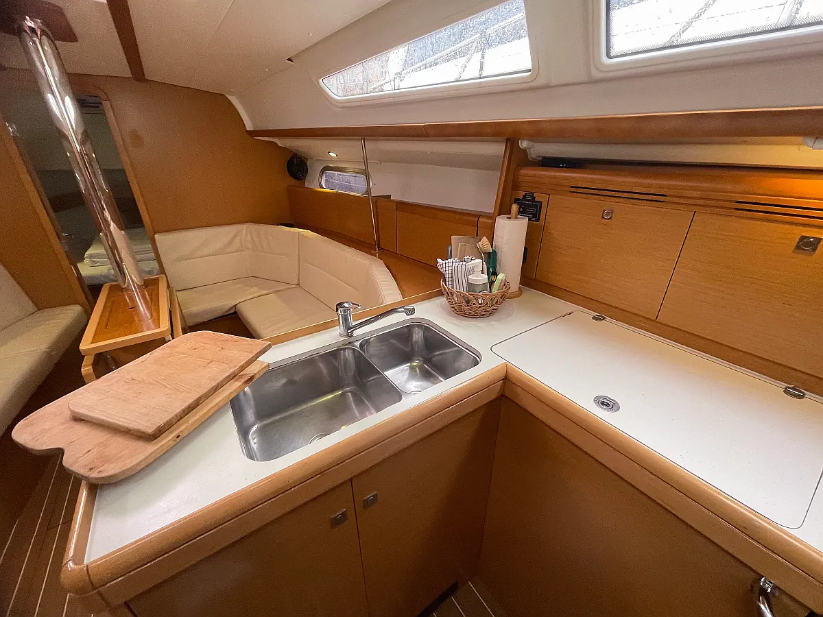 Sun Odyssey 36i &quot;Agatha &quot; (ID=2575) - фото 17