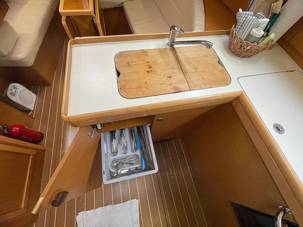 Sun Odyssey 36i &quot;Agatha &quot; (ID=2575) - фото 31