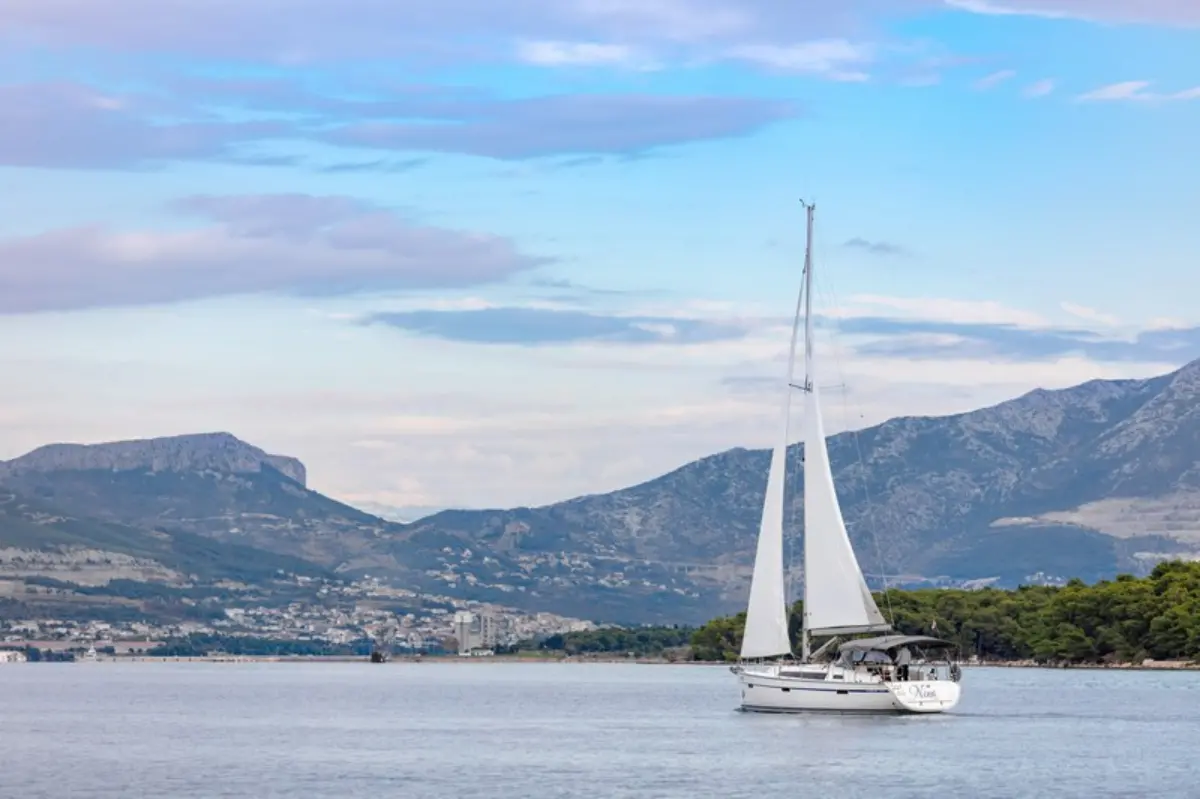 Bavaria Cruiser 41 (ID=3033) - фото 5