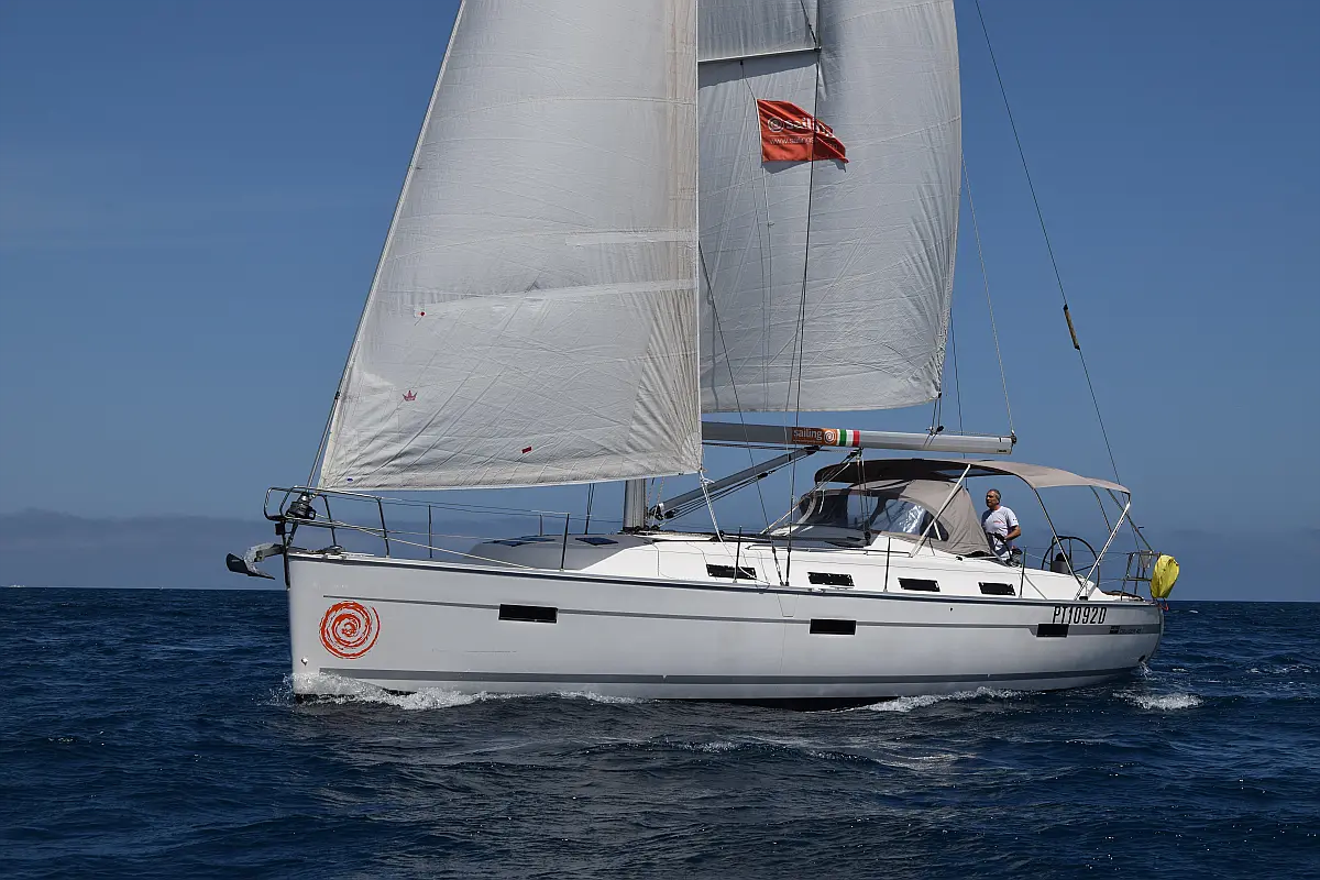 Bavaria 40 Cruiser (ID=326) - фото 4