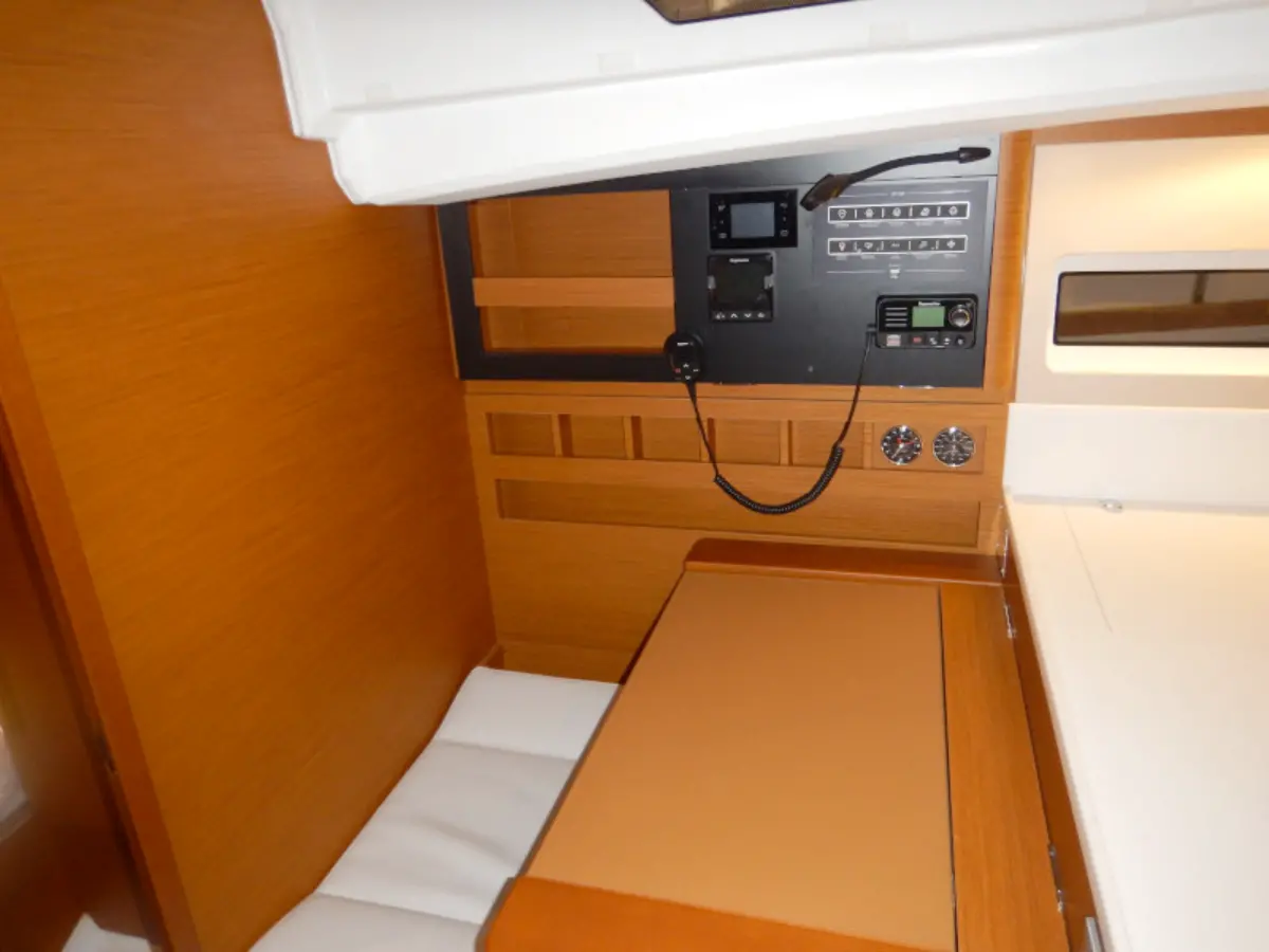 Sun Odyssey 440 (ID=4542) - фото 8