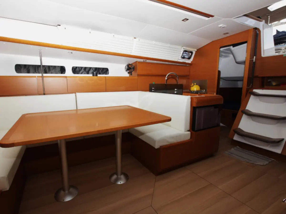 Sun Odyssey 439 (ID=5834) - фото 11