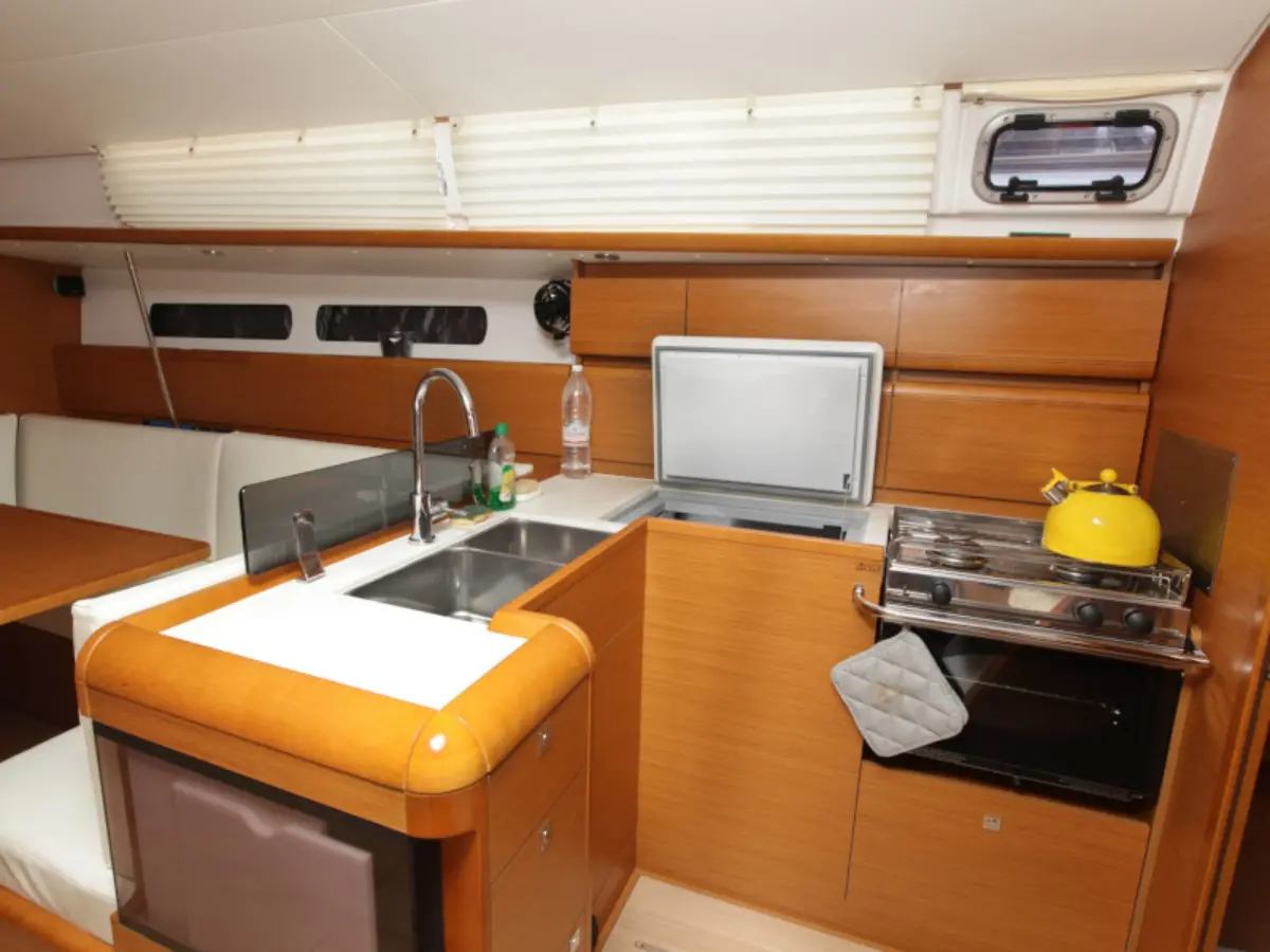 Sun Odyssey 439 (ID=5834) - фото 15