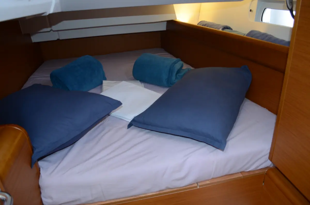 Sun Odyssey 419 (ID=5881) - фото 11