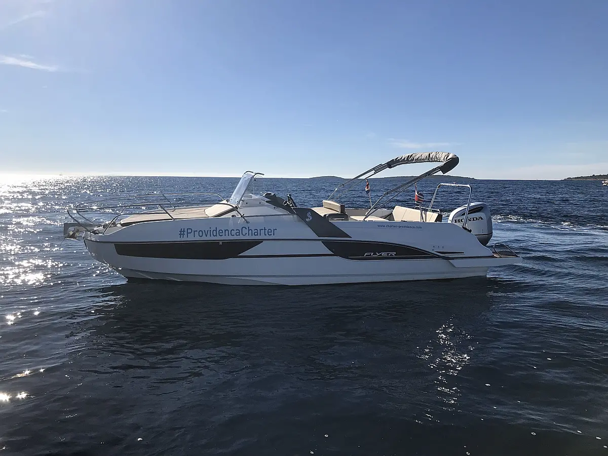 Beneteau Flyer 7.7 SUNdeck (ID=7138) - фото 11