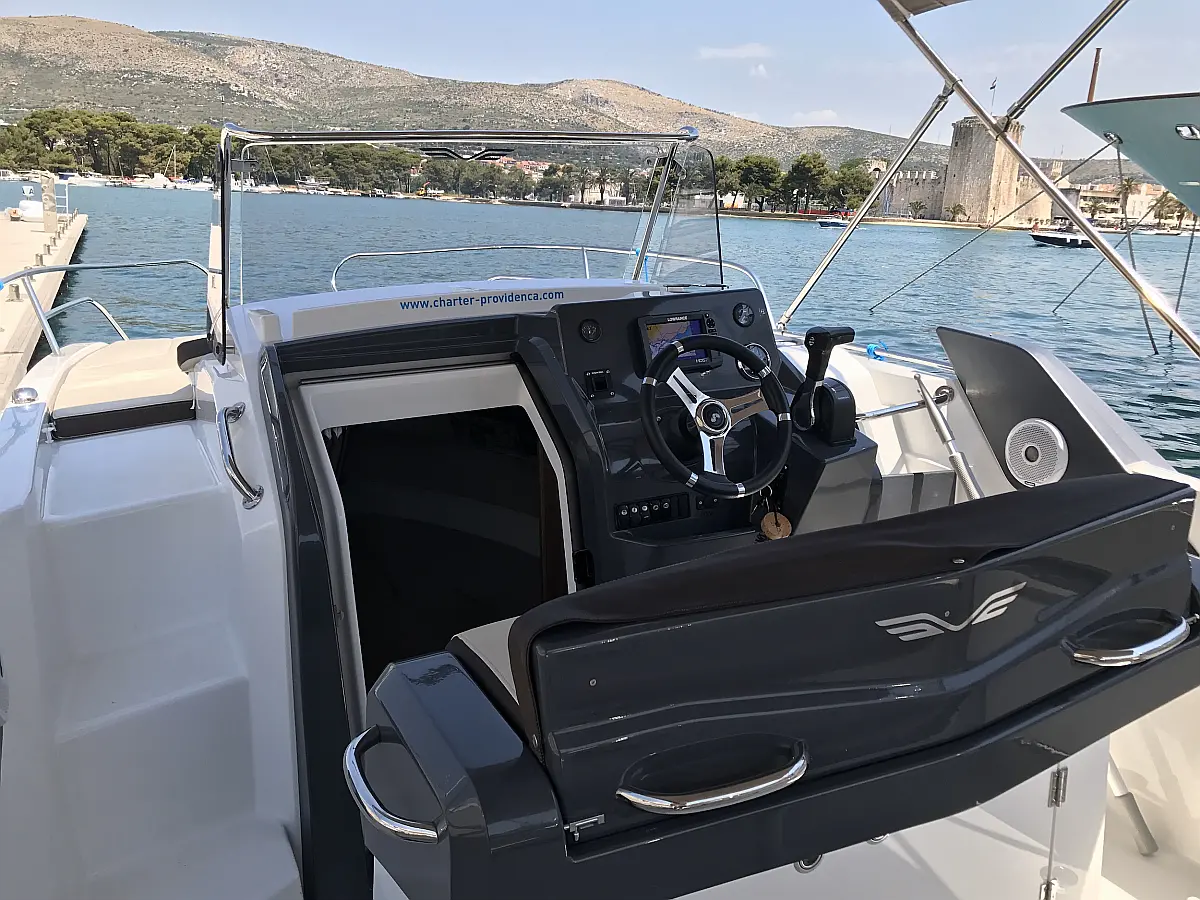 Beneteau Flyer 7.7 SUNdeck (ID=7138) - фото 7