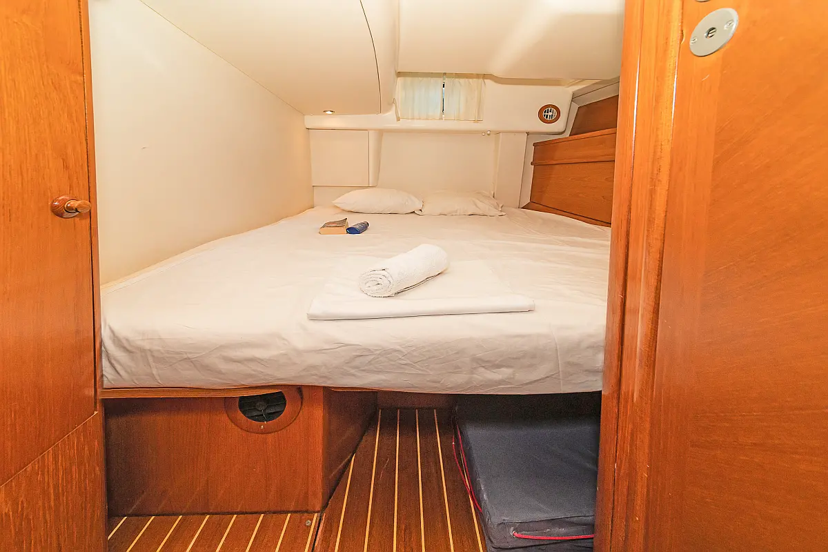 Sun Odyssey 54DS A/C & GEN - ONLY SKIPPERED (ID=8150) - фото 11
