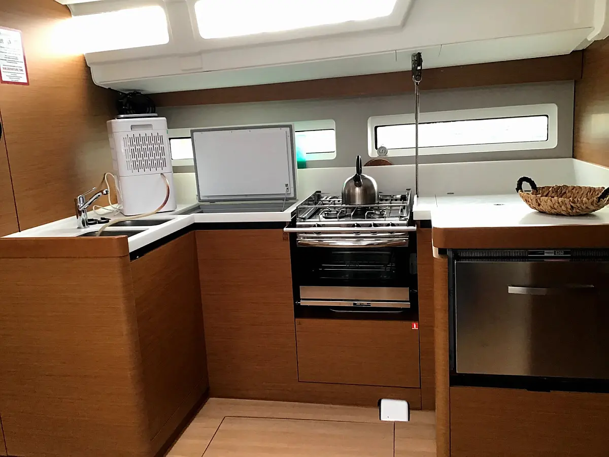 Sun Odyssey 490 (ID=8955) - фото 12