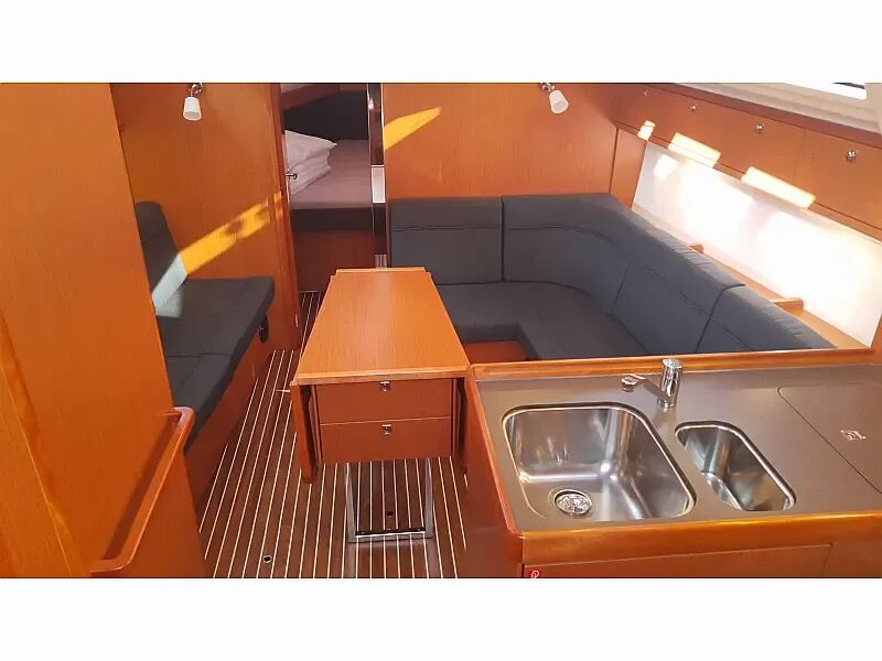 Bavaria 37 Cruiser (ID=10189) - фото 3
