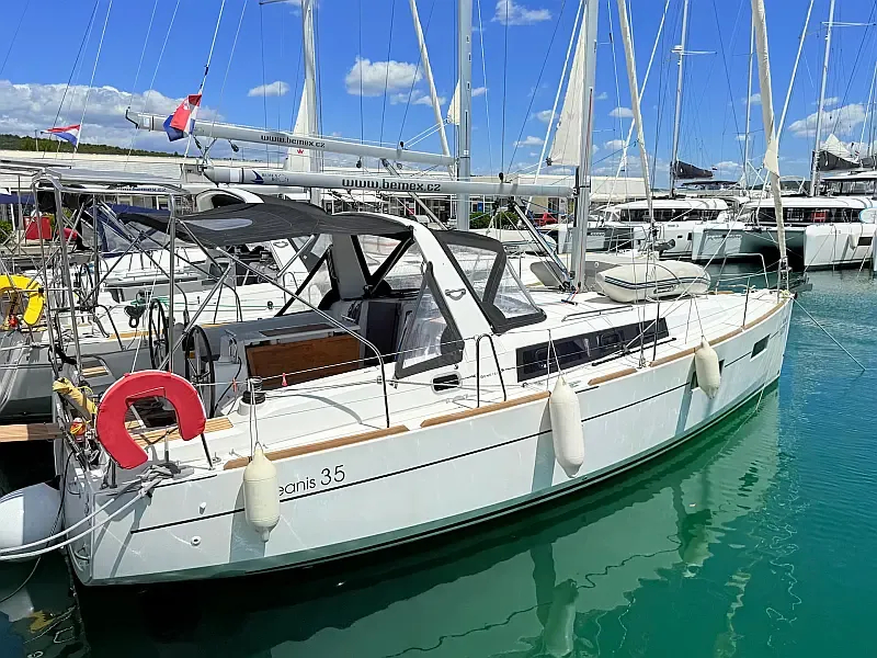 Oceanis 35 (ID=102)