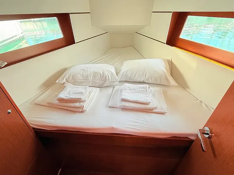 Oceanis 35 (ID=102) - фото 12