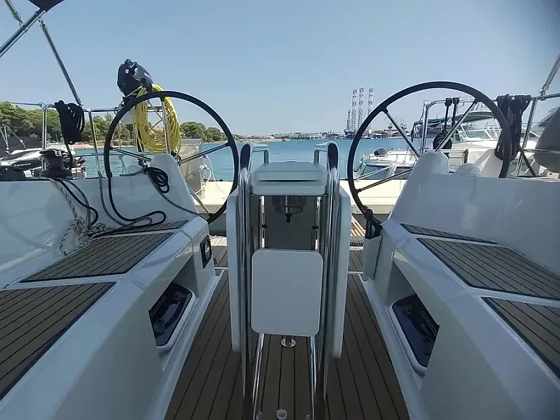 Sun Odyssey 349 (ID=10250) - фото 5