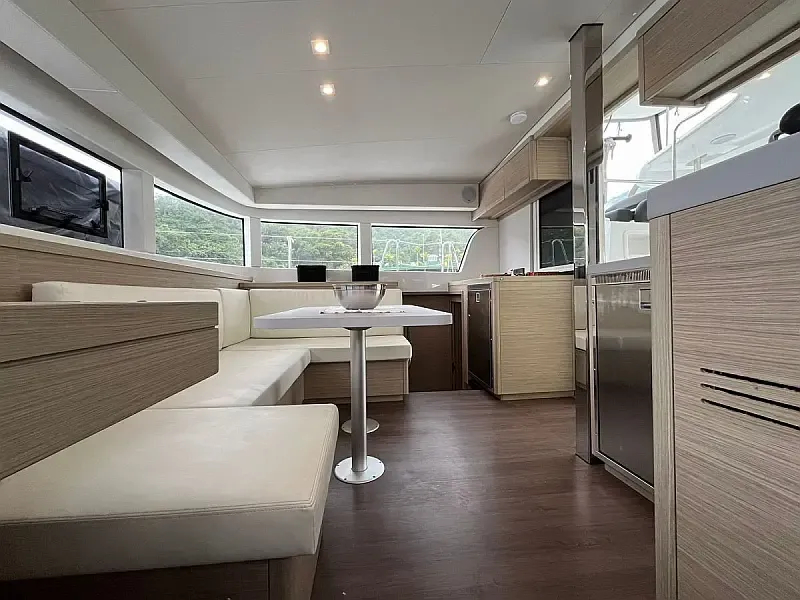 Lagoon 40 (ID=10273) - фото 3