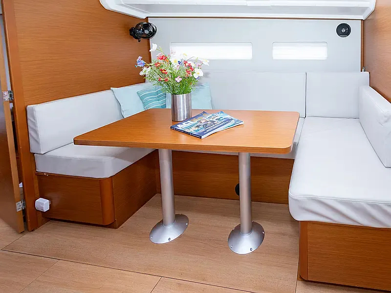 Sun Odyssey 410 (ID=10383) - фото 7