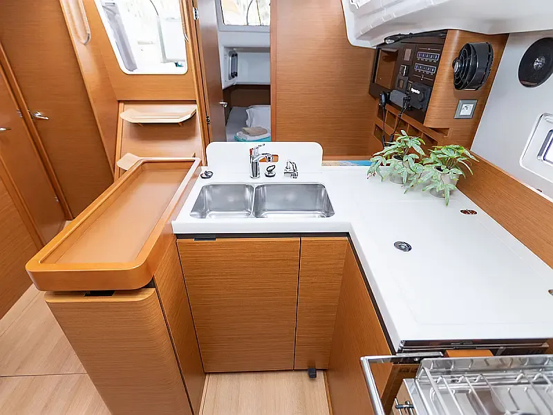 Sun Odyssey 410 (ID=10383) - фото 15