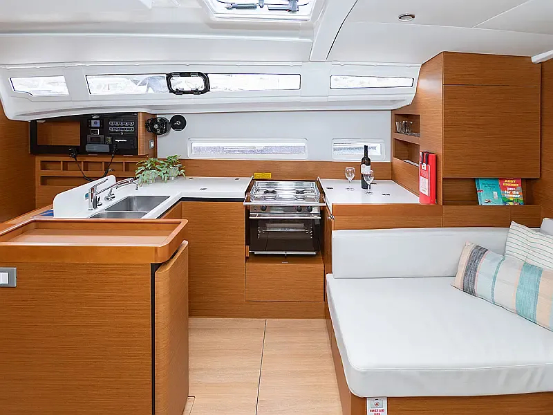 Sun Odyssey 410 (ID=10383) - фото 12