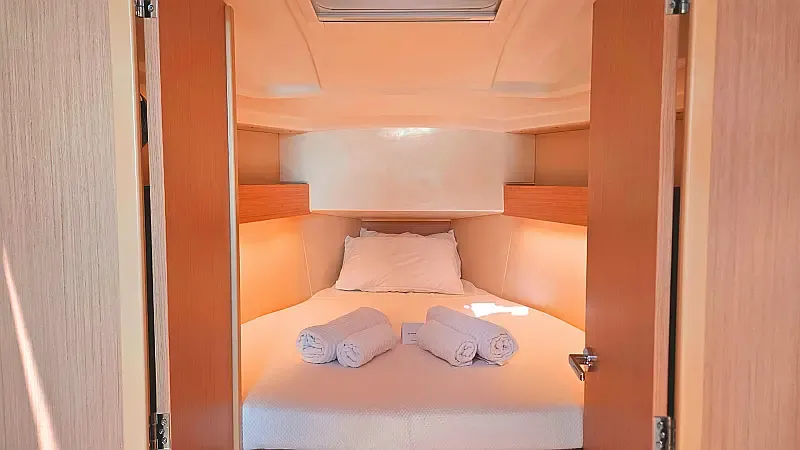 Oceanis 30.1 (ID=10392) - фото 10