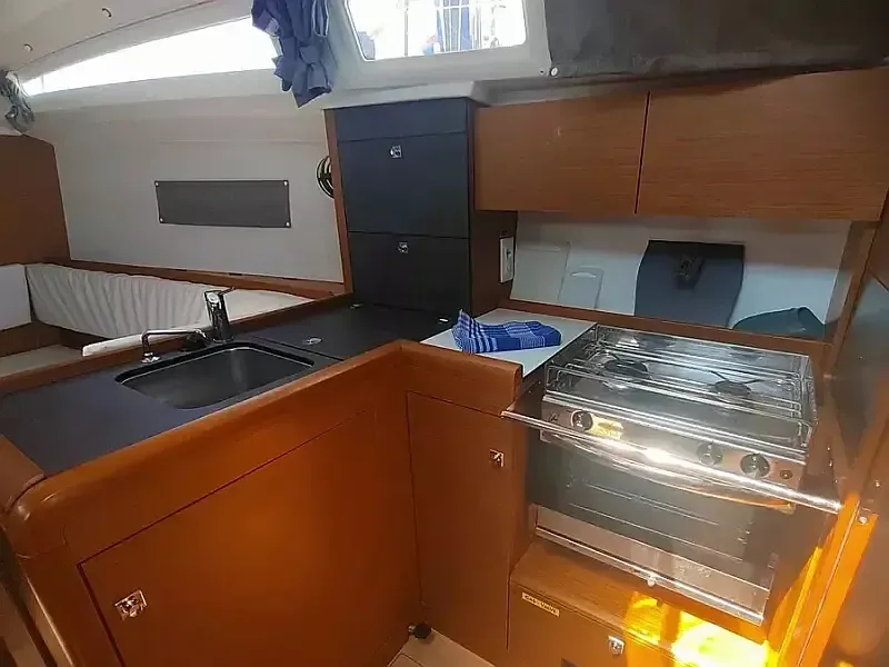 Sun Odyssey 349 (ID=10399) - фото 10