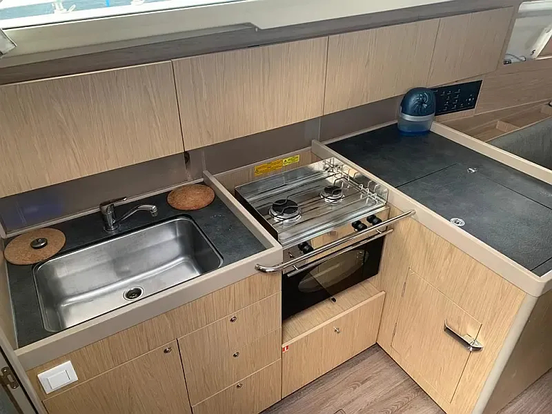 Oceanis 41.1 (ID=10428) - фото 6