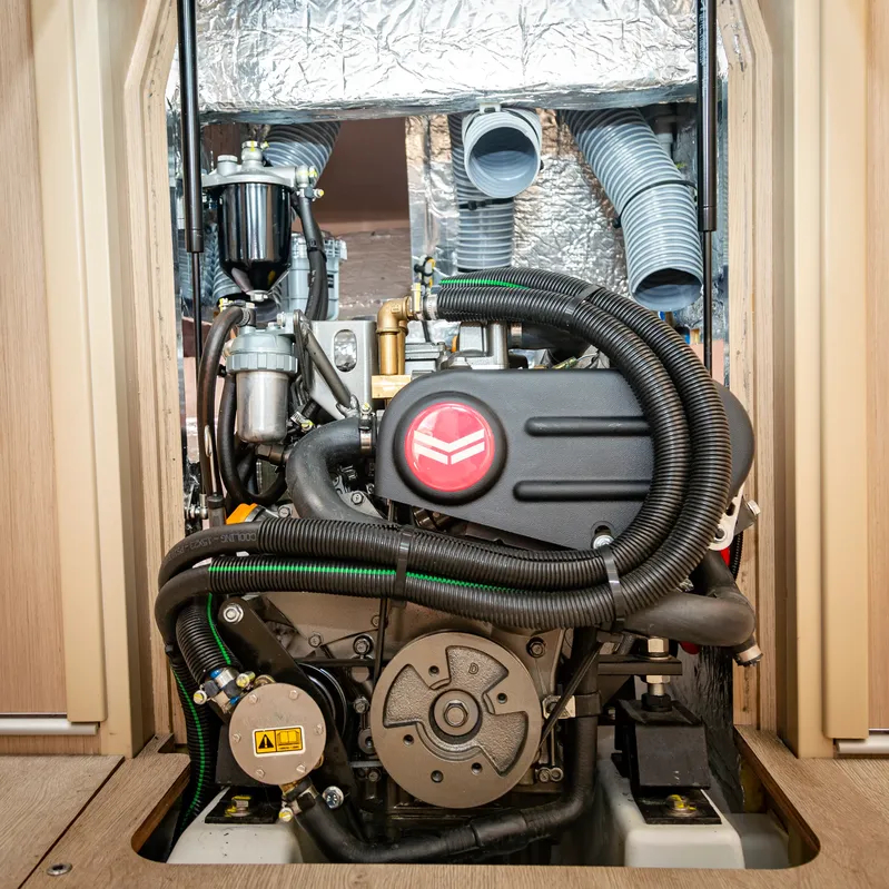 Oceanis 34.1 (ID=10437) - фото 29