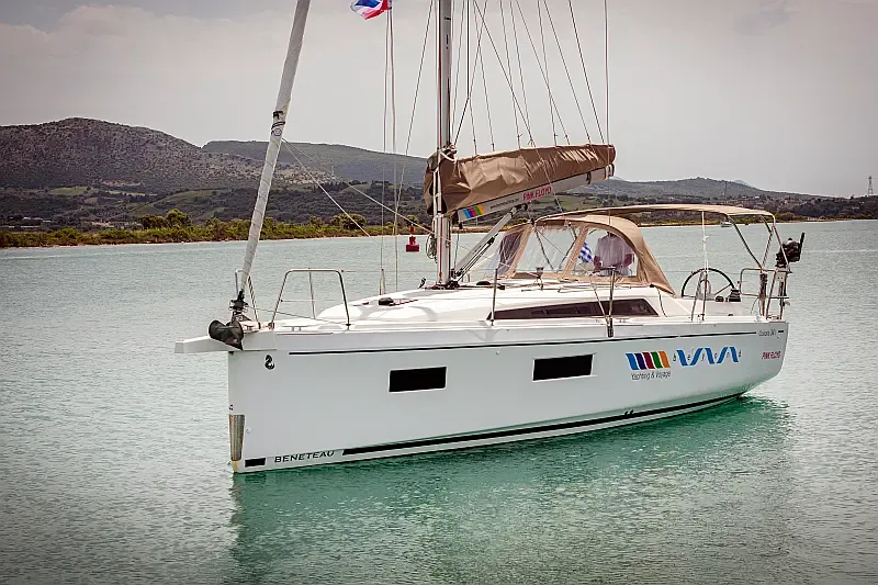 Oceanis 34.1 (ID=10437) - фото 4