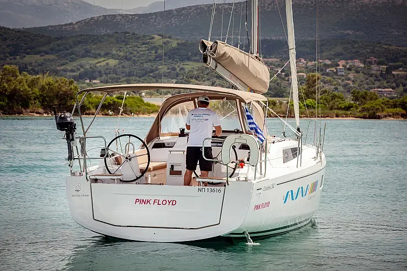 Oceanis 34.1 (ID=10437) - фото 6