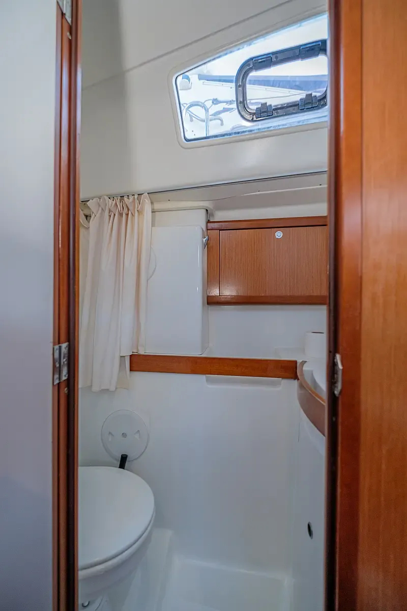 Oceanis 43 (ID=10439) - фото 9