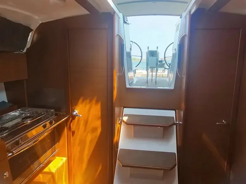 Sun Odyssey 349 (ID=10475) - фото 10