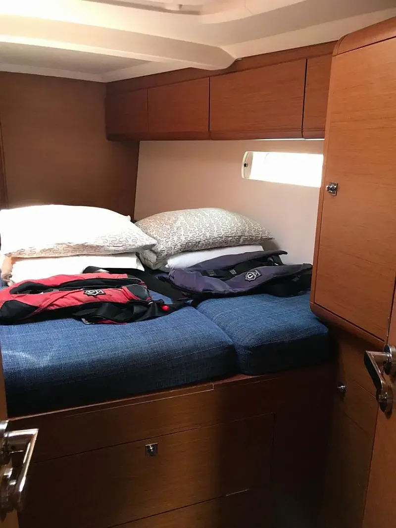 Sun Odyssey 519 (ID=10602) - фото 16