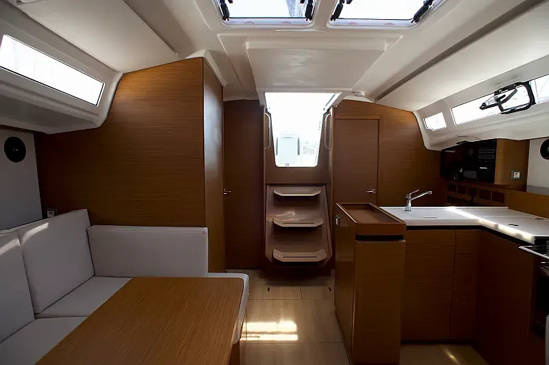 Sun Odyssey 410 (ID=10690) - фото 4