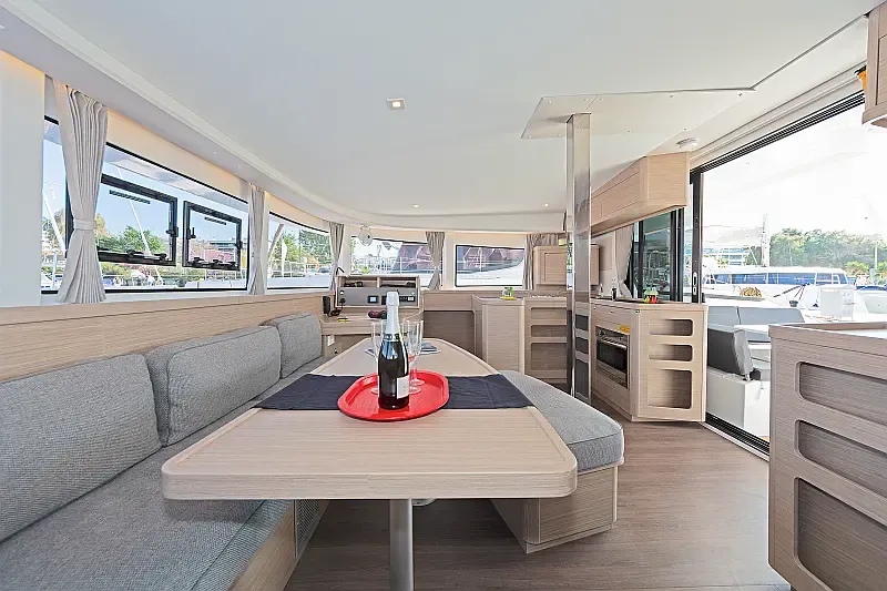 Lagoon 42 (ID=10739) - фото 9