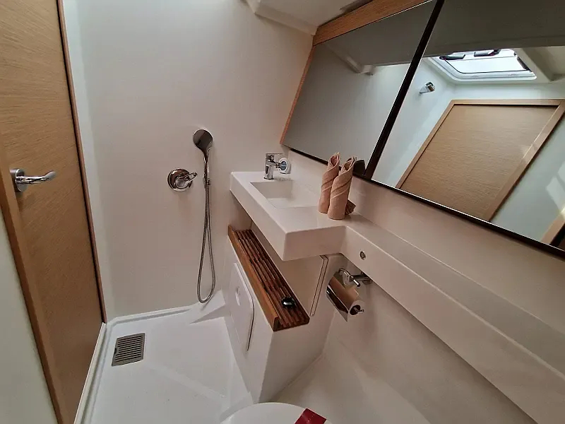 Sun Odyssey 440 (ID=10778) - фото 11