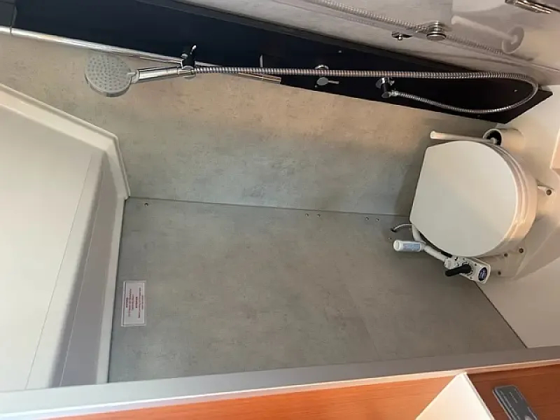 Bavaria C42 (ID=10791) - фото 3