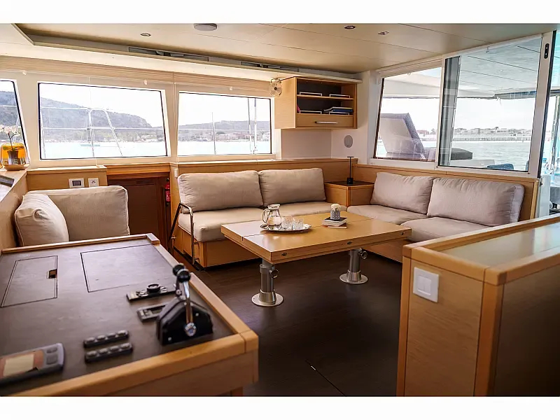 Lagoon 560 S2 (ID=10792) - фото 3