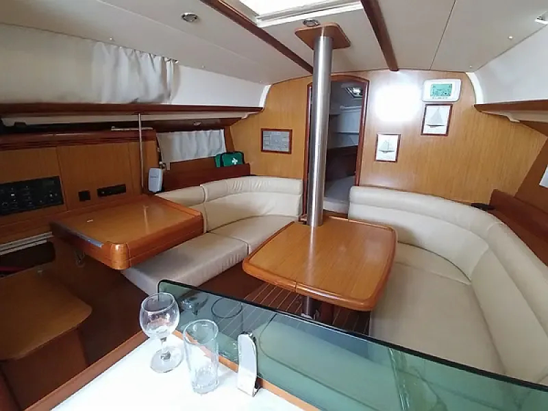 Sun Odyssey 36i (ID=10865) - фото 3