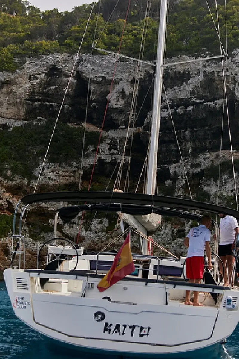 Dufour 470 (ID=10974) - фото 6