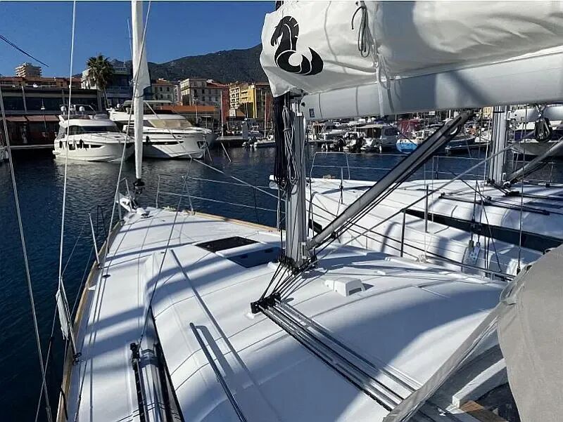 Oceanis 38.1 (ID=11014) - фото 19
