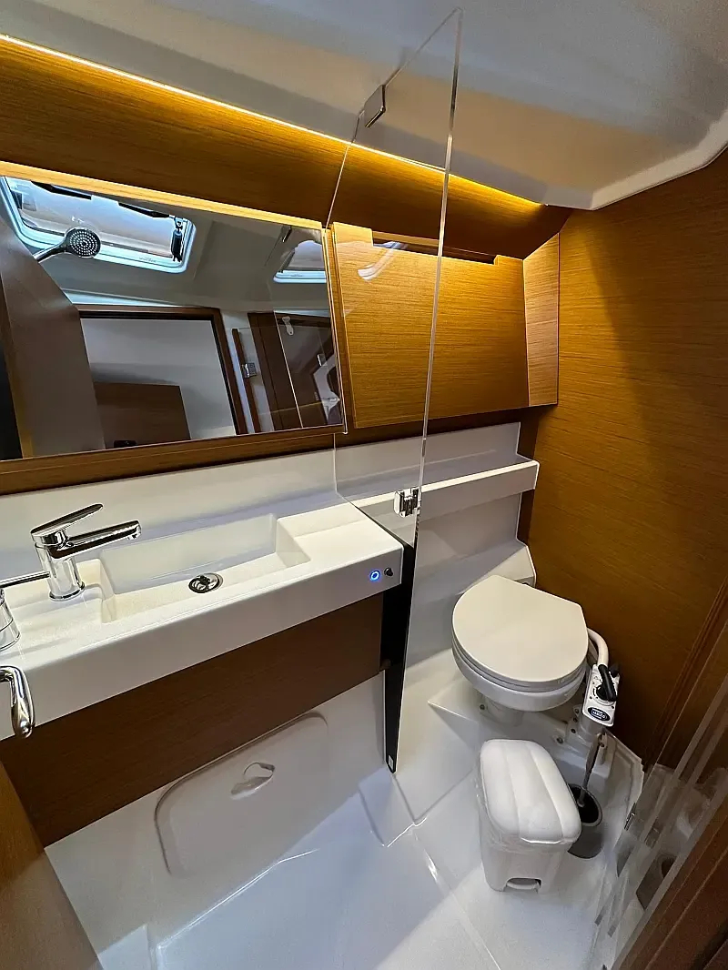 Sun Odyssey 410 (ID=11167) - фото 16