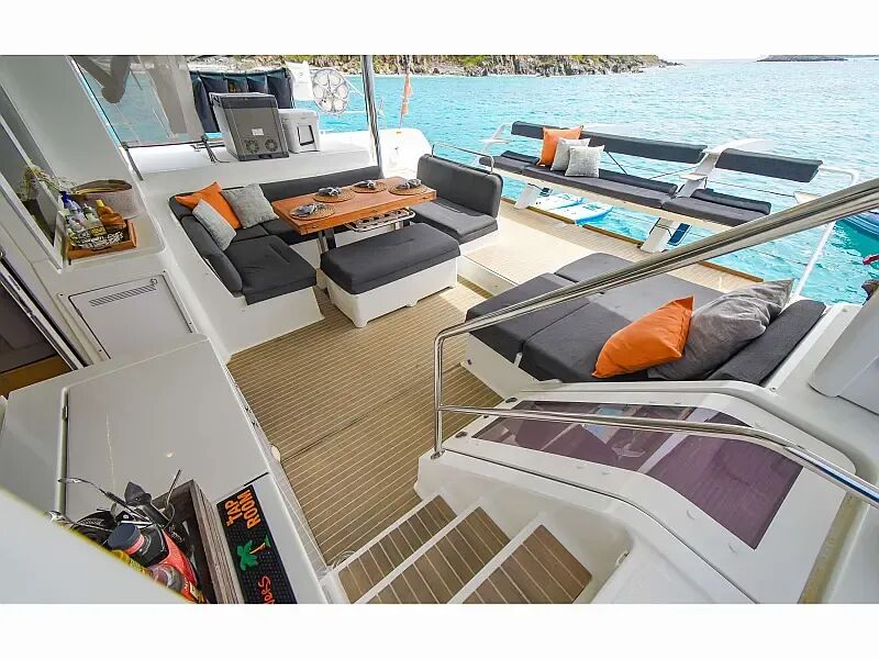 Lagoon 52F (ID=11239)