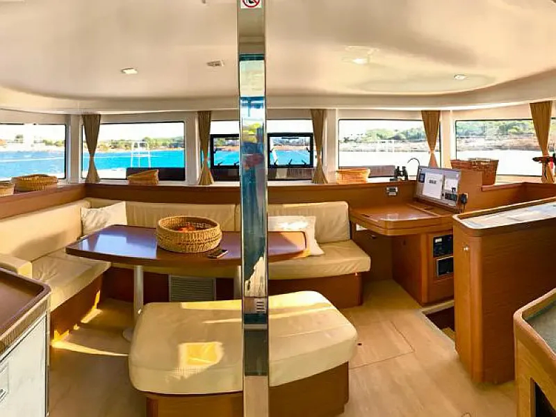 Lagoon 42 (ID=11347) - фото 3