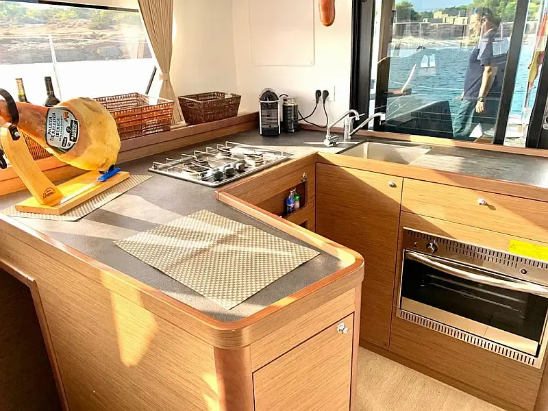 Lagoon 42 (ID=11347) - фото 11