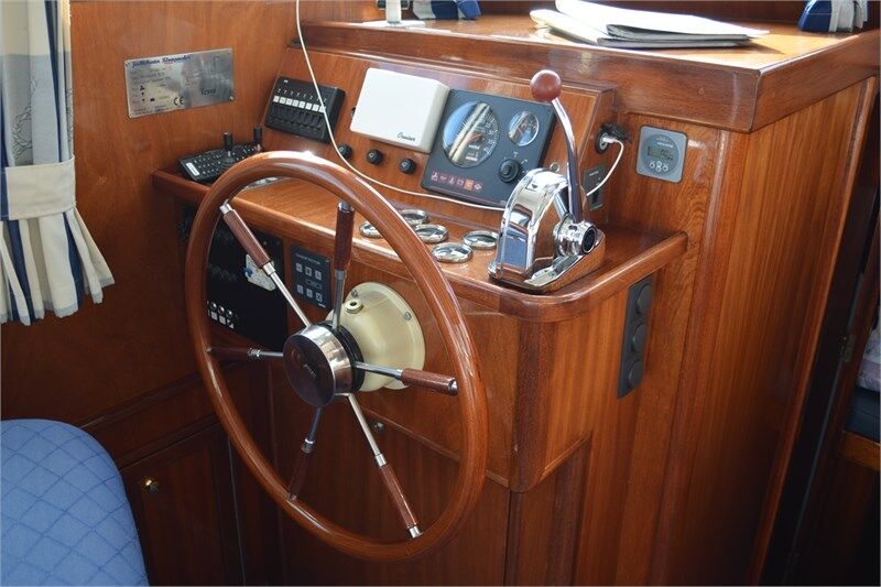Monty Bank Trawler 9.5 (ID=11499) - фото 7