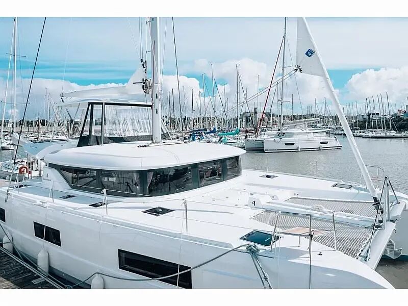 Lagoon 46 (ID=11535)