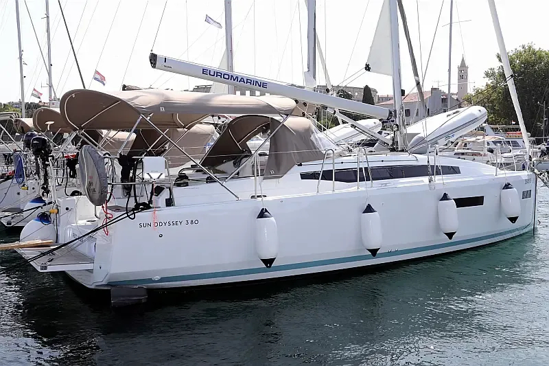 Sun Odyssey 380 (ID=11555) - фото 4