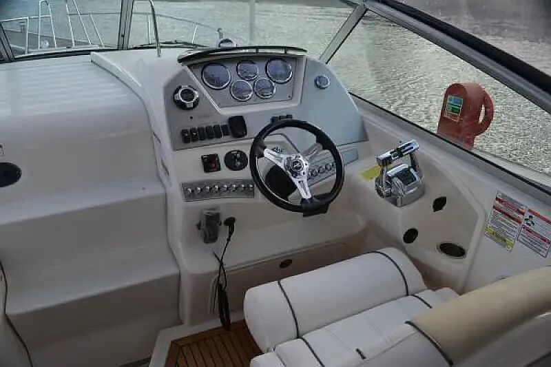 Sea Ray 305 Sundancer (ID=11771) - фото 4