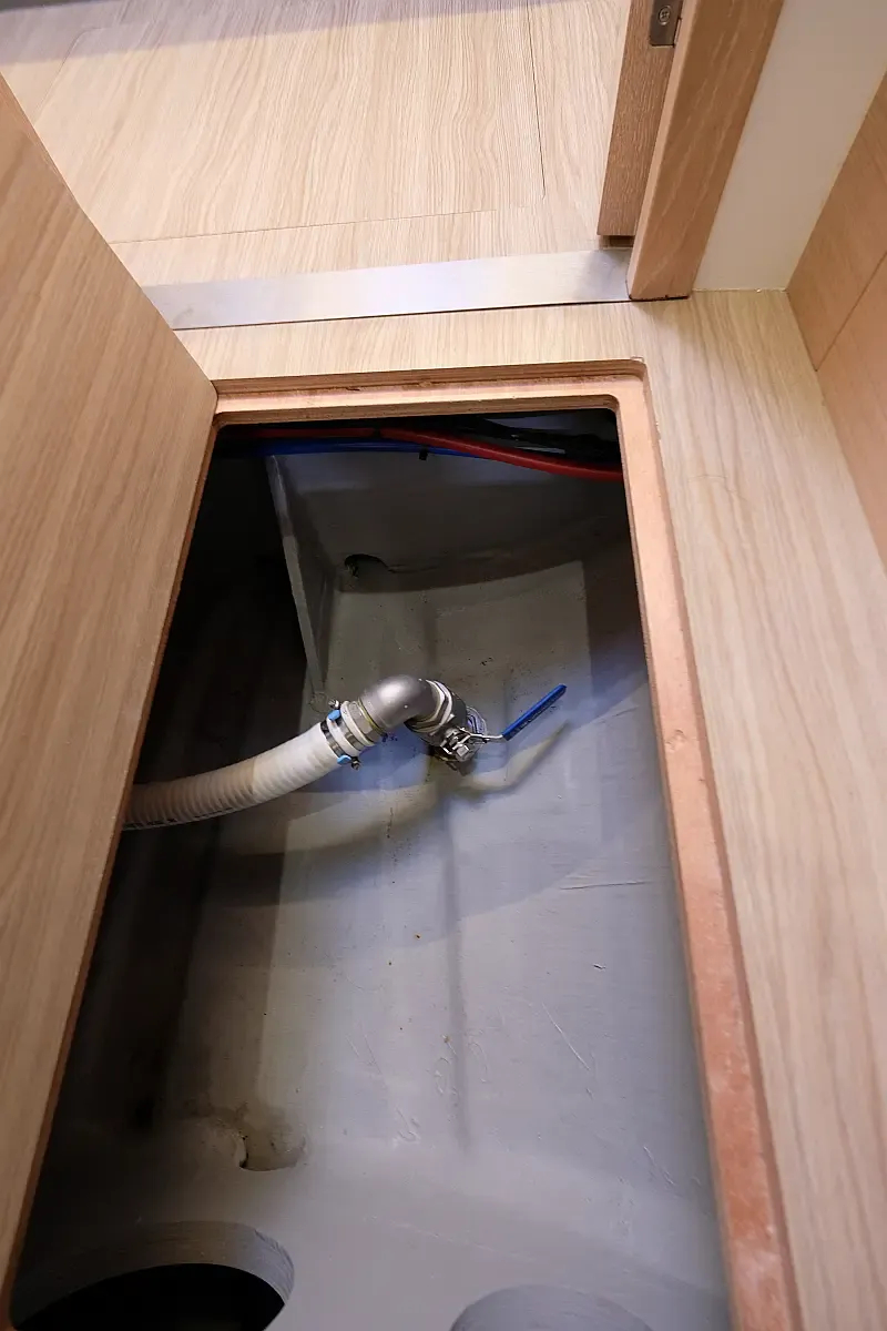 Nautitech 40 Open (ID=11790) - фото 8