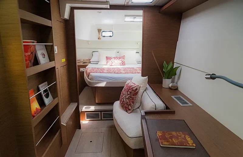 Lagoon 40 (ID=11947) - фото 24