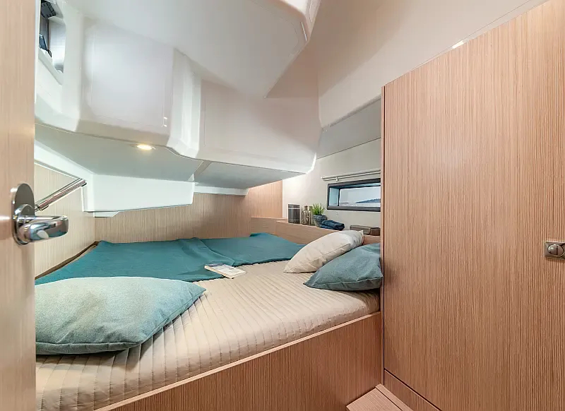 Bavaria C42 (ID=12043) - фото 13